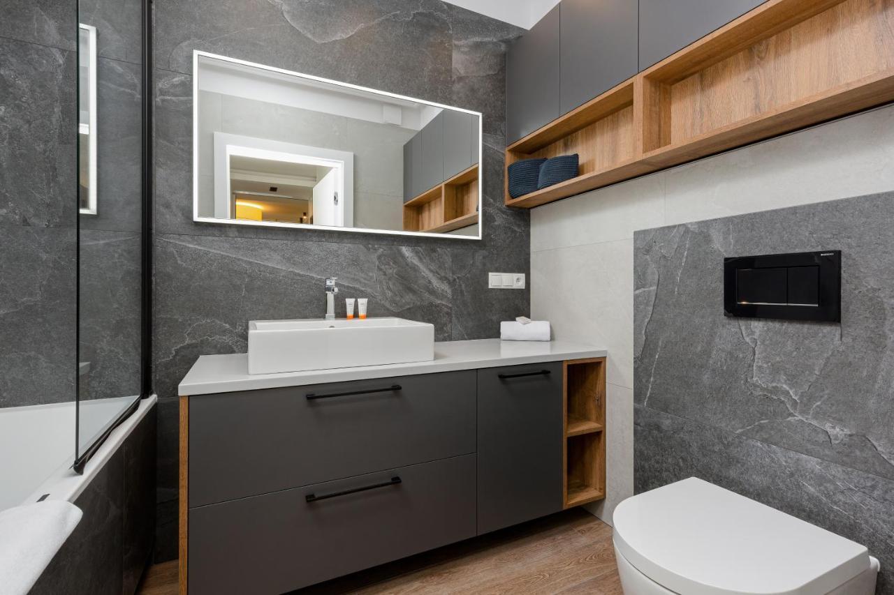 Apartment Forest Club Kabaty By Renters Prestige วอร์ซอ ภายนอก รูปภาพ