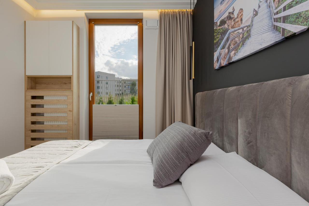 Apartment Forest Club Kabaty By Renters Prestige วอร์ซอ ภายนอก รูปภาพ
